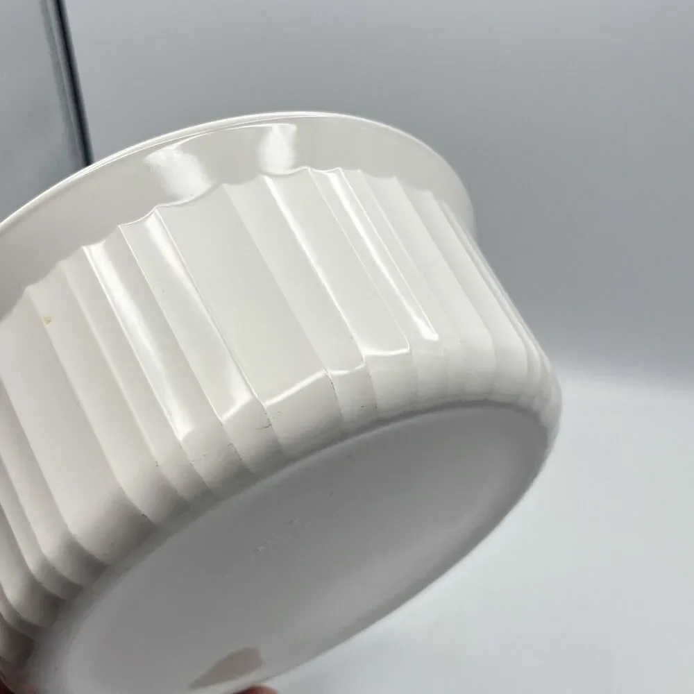 Vintage Corning Ware F-5-B French White 1.6 L Casserole Dish with No Lid